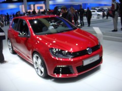 GOLF R Εκθεση Φρανkφουρτης 2011 σε Firespark Red chroma