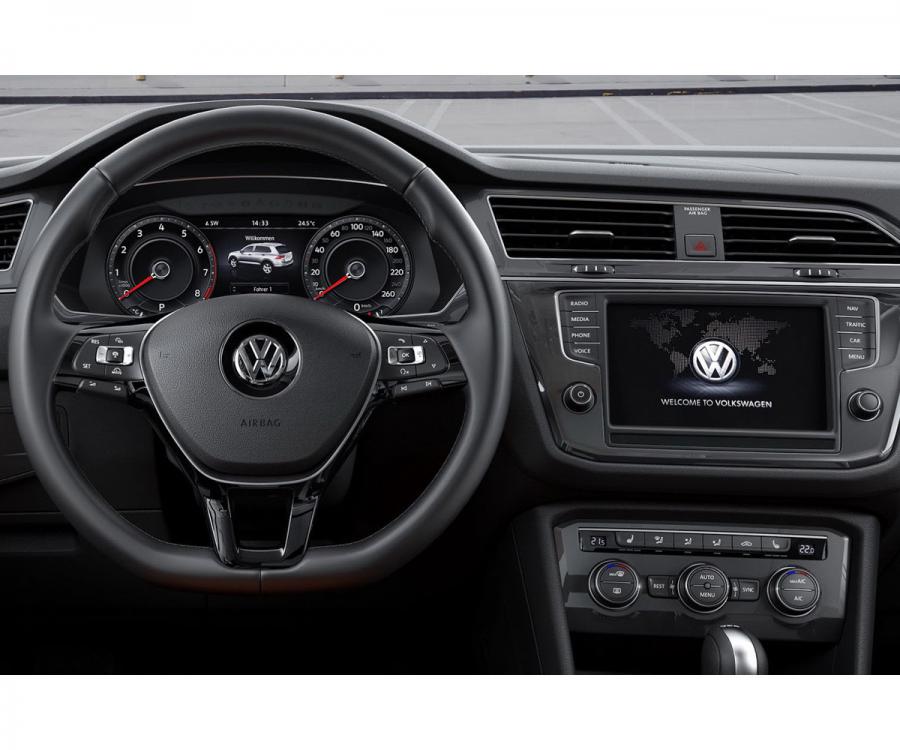 2016-volkswagen-tiguan-dashboard.jpg