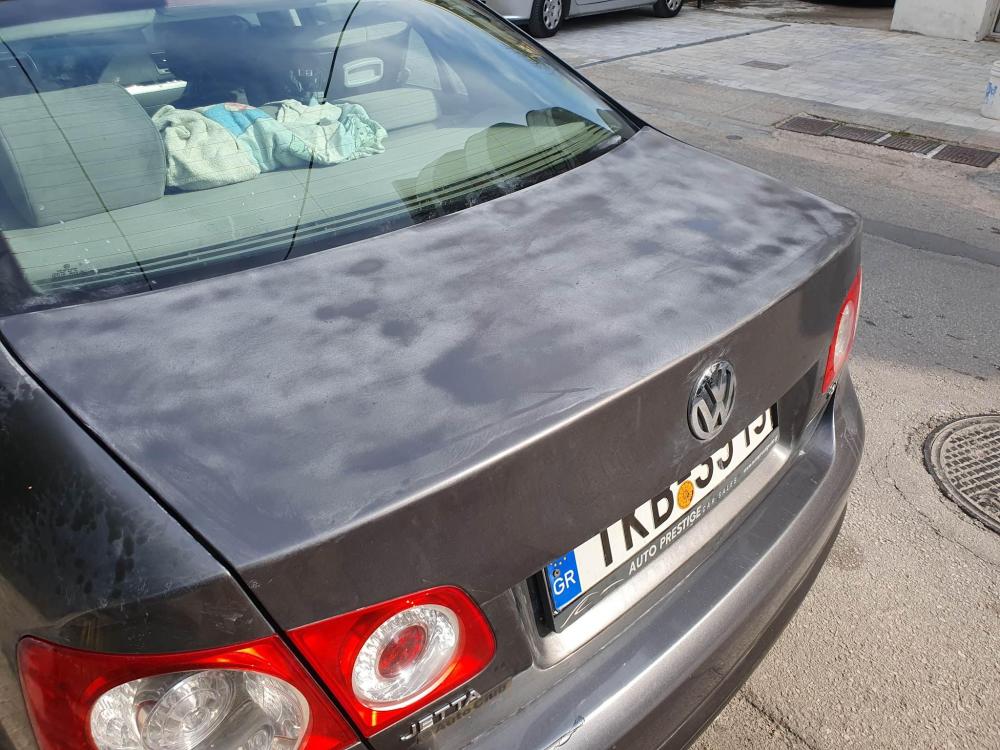 jetta trunk.jpg